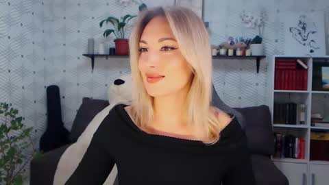 MillaXQueen online show from 05.23.26