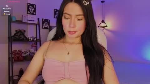 Snapshot of miller_vanessa_ chatting on 12.18.25 miller_vanessa_ online show from 12.18.25