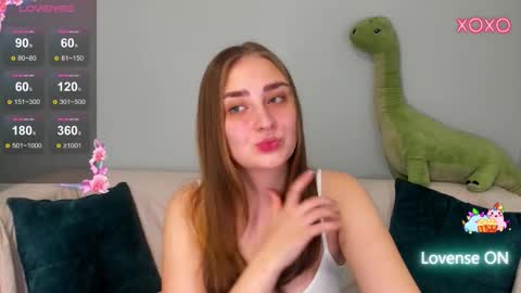 Snapshot of millibrooks chatting on 02.07.26 Milly online show from 02.07.26