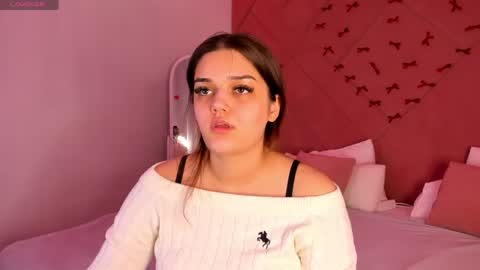 millie_chapmann online show from 04.12.26