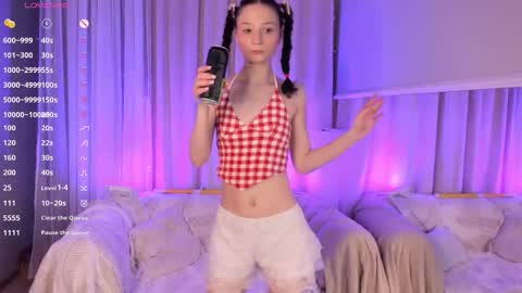 milliminimouse online show from 12.04.25