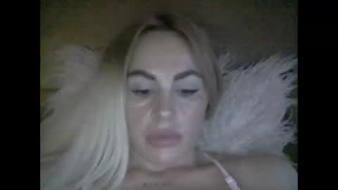 millisa13 online show from 11.25.25