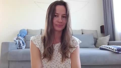 milly_browski online show from 09.09.25