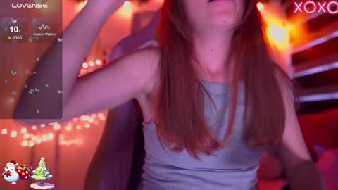Snapshot of milly_kenner chatting on 12.13.24 MILLY online show from 12.13.24