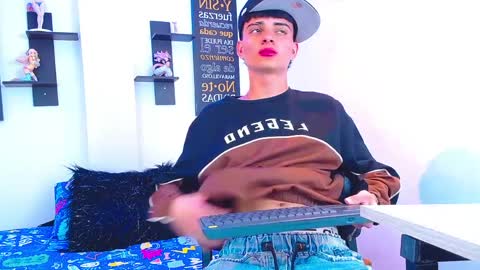 milo hot  online show from 04.03.26