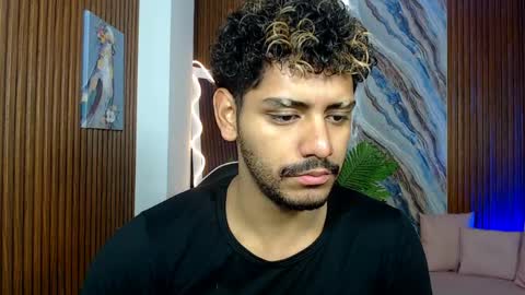 milo_tay online show from 04.08.26