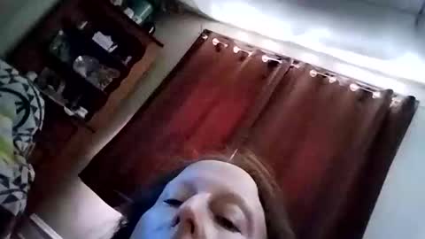 miloanj online show from 04.20.26