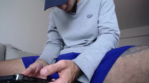 miloslove online show from 02.26.26