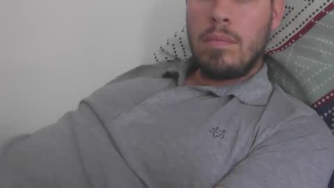 Snapshot of milowww1601 chatting on 10.15.25 milowww1601 online show from 10.15.25