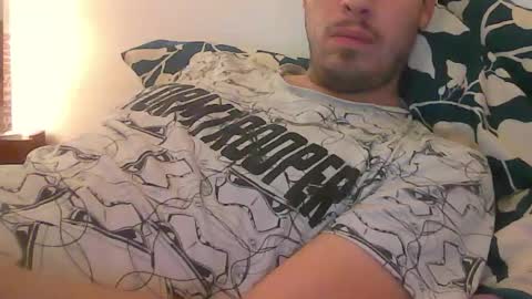 Snapshot of milowww1601 chatting on 11.14.25 milowww1601 online show from 11.14.25