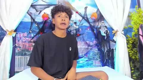 miltondelis online show from 10.22.25