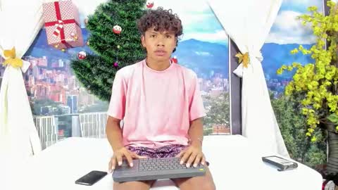 miltondelis online show from 11.20.25