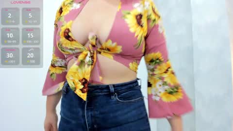 Snapshot of milu_gomez chatting on 02.02.25 Milu Gomez online show from 02.02.25