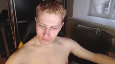 Snapshot of miluegin chatting on 03.03.25 Noah online show from 03.03.25