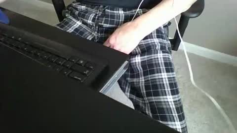 milwaukeebadger24 online show from 02.14.25