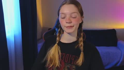 mimichelle online show from 01.14.25