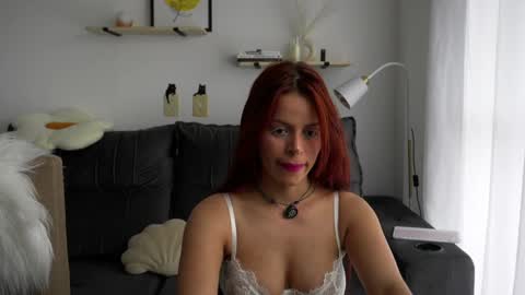 Mimi online show from 11.02.25