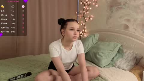 Snapshot of mimimi1209 chatting on 03.03.26 Dana online show from 03.03.26