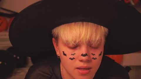 Sonya online show from 10.31.25