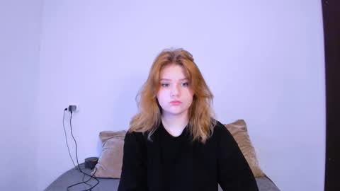 hi Im Mina  online show from 11.02.25