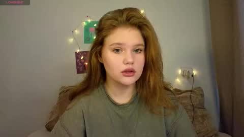 hi Im Mina  online show from 03.18.26