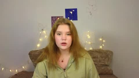 hi Im Mina  online show from 04.12.26