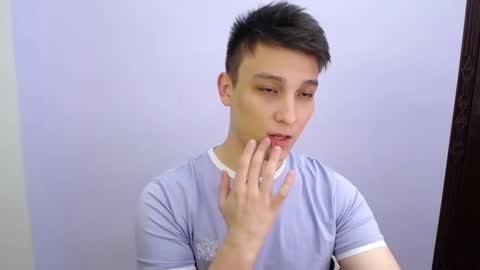 minato_kono online show from 02.18.25