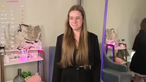 Milly online show from 09.28.25