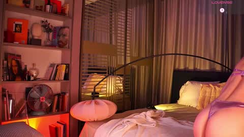 Snapshot of mind__game chatting on 02.13.26 Frances Next streams Thu Fri Sat 8am - 4pm GMT3 online show from 02.13.26