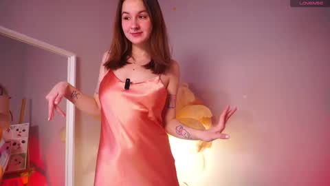 Snapshot of mind__game chatting on 02.22.26 Frances Next streams Thu Fri Sat 8am - 4pm GMT3 online show from 02.22.26