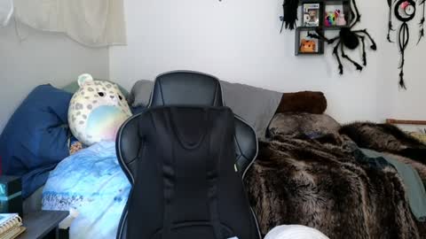 Mindy Mars online show from 01.03.25