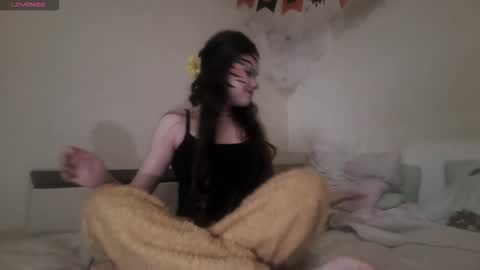 Amelia online show from 10.31.25