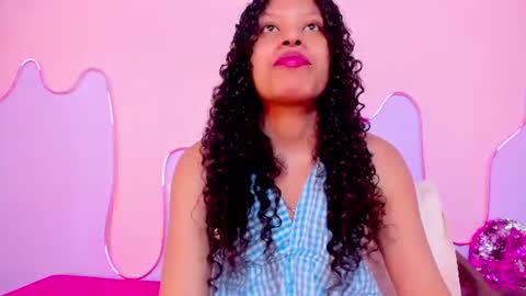 Snapshot of mingie_rouse chatting on 06.19.26 Mingie online show from 06.19.26