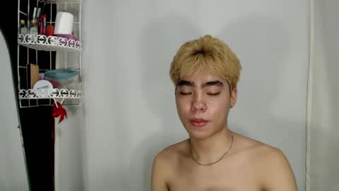 Snapshot of mingkla_man chatting on 05.06.26 mingkla_man online show from 05.06.26