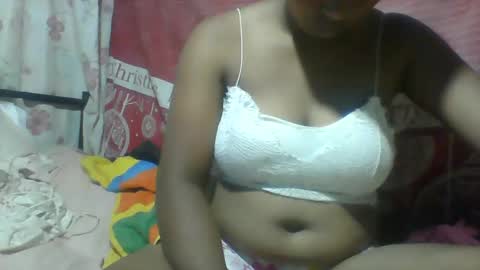 Minie4Tina online show from 12.28.24