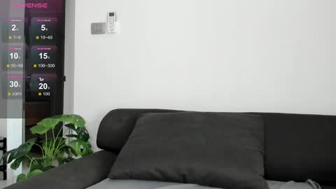 Maya online show from 01.08.25