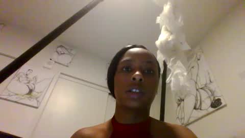 Snapshot of minniehunney chatting on 12.03.24 minniehunney online show from 12.03.24