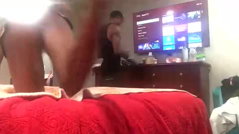 Snapshot of minniehunney chatting on 10.31.25 minniehunney online show from 10.31.25