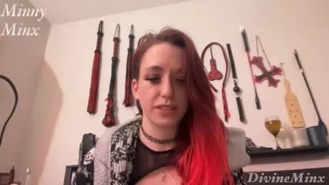 Snapshot of minnyminx chatting on 12.16.24 Minx online show from 12.16.24