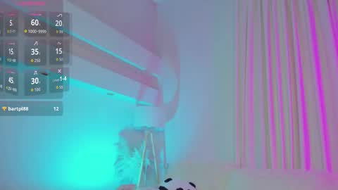 Lianna online show from 09.13.25