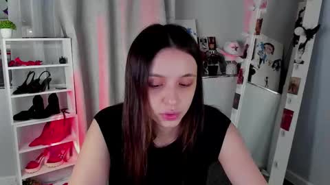 Snapshot of mipsymipson chatting on 11.27.25 NEXT STREAM NOVEMBER 27282930 online show from 11.27.25