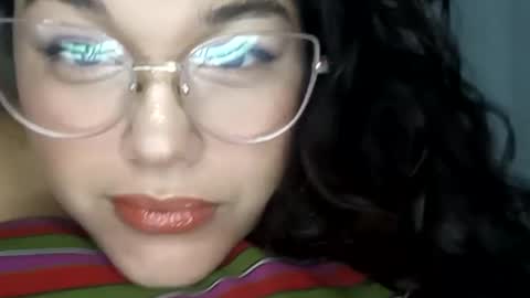 Snapshot of mira_cherry chatting on 10.02.25 mira_cherry online show from 10.02.25