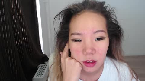 mira_g online show from 10.22.25