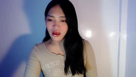 Snapshot of mira_luna222 chatting on 12.22.24 Mira Bella online show from 12.22.24