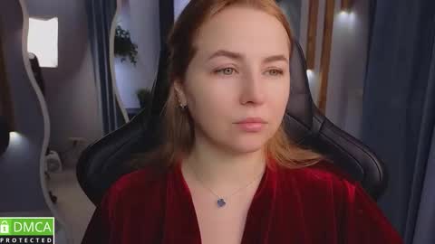 Snapshot of mira_mermayd chatting on 11.27.25 Mira online show from 11.27.25