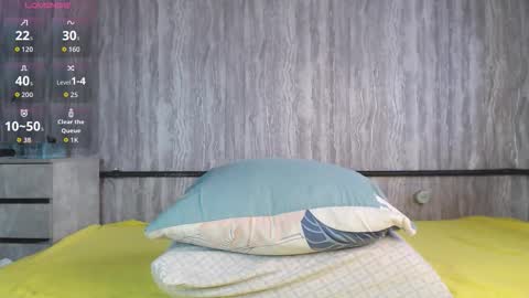 mira_one_ online show from 03.14.26