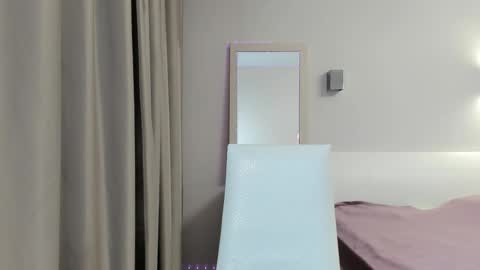 Snapshot of miraa_m chatting on 11.14.25 Mira online show from 11.14.25