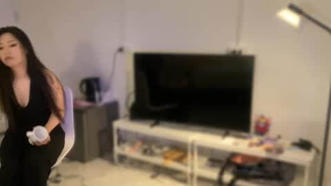 mirafloat online show from 12.17.25