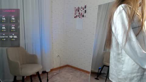 Snapshot of mirage1_ chatting on 11.02.25 mirage1_ online show from 11.02.25