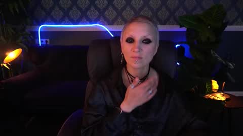 Mira online show from 09.24.25